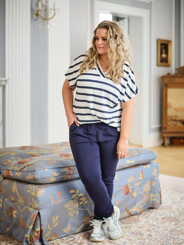 ZOEY ADELINE PANTS Trousers 476 Navy