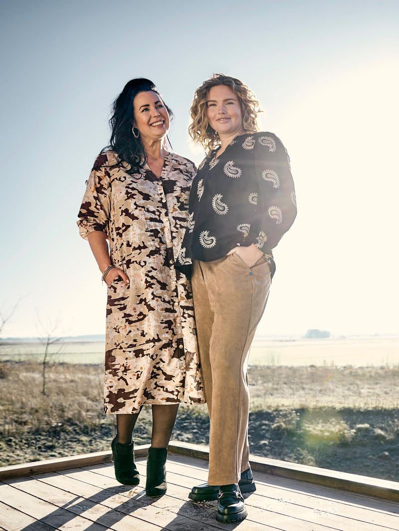 ZOEY BLAIR BLOUSE Blouses Black