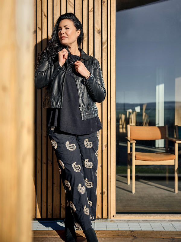 ZOEY BLAIR PANTS Trousers Black