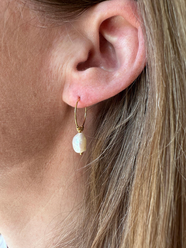 ZOEY GRACE EARRING Jewelry 011 Gold